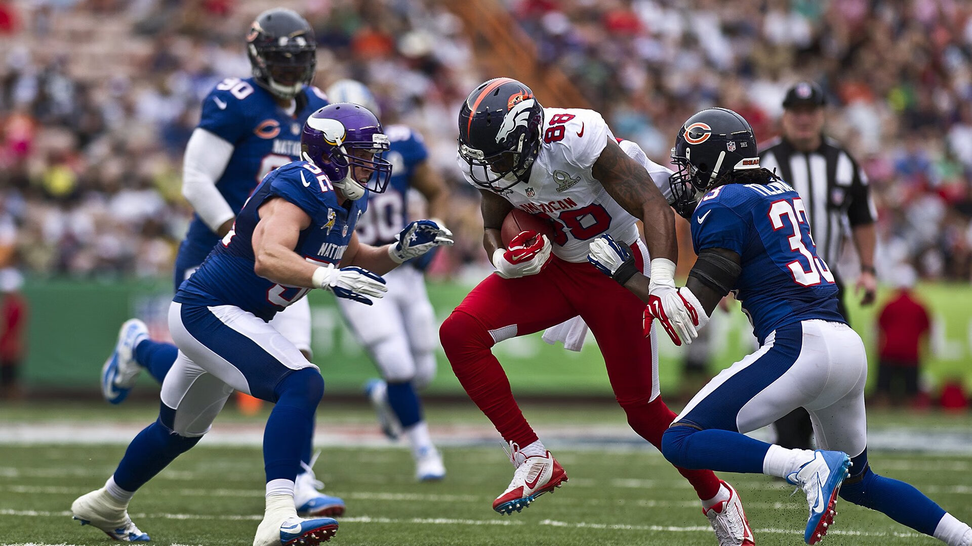 莱万多夫斯基回归赛场，回归赛场首场状态亮眼，湖人观众沸腾！